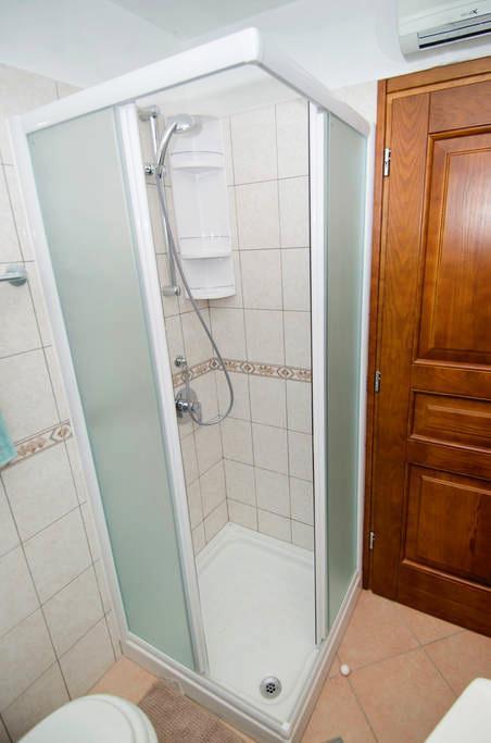 Villa Lara Karojba Oda fotoğraf